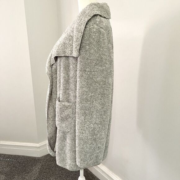 Hugs From Soft Surroundings Hug Me Cardigan Size Medium Cozy Fleece Pockets Gray - Picture 4 of 9